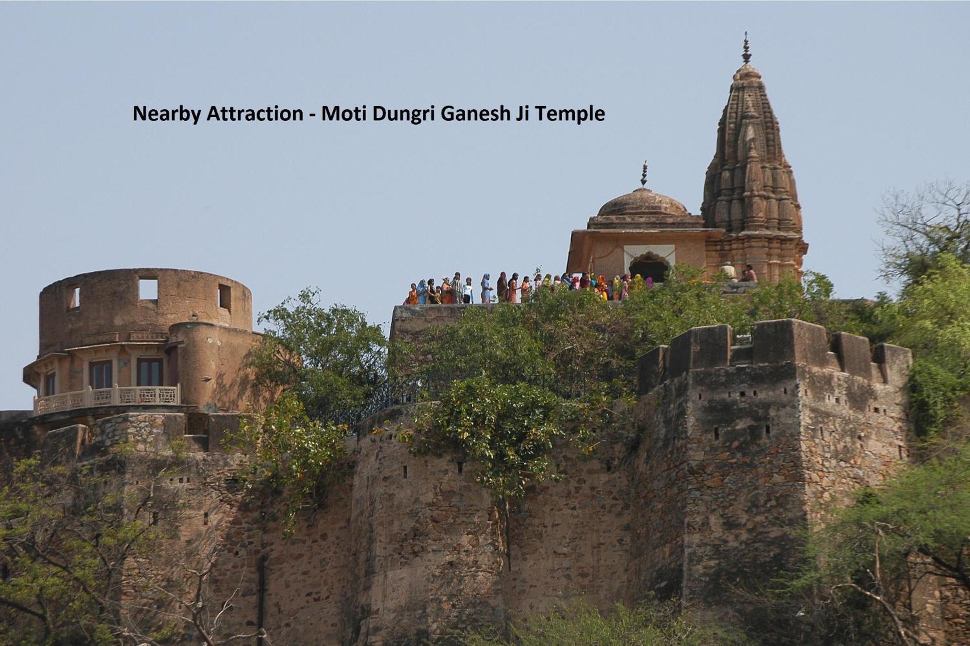 Collection O Konark Palace Hotell Jaipur Exteriör bild